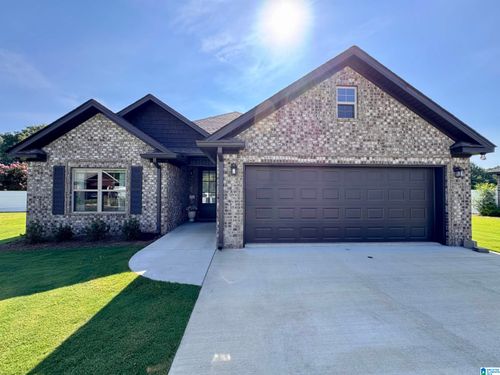 110 Marlen Cir, SYLACAUGA, AL, 35150-3910 | Card Image
