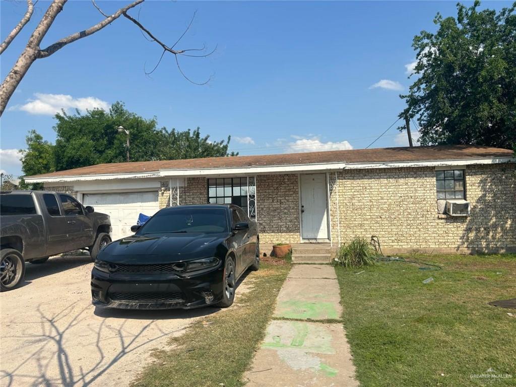 Vermont Ave, Mercedes, TX 78570