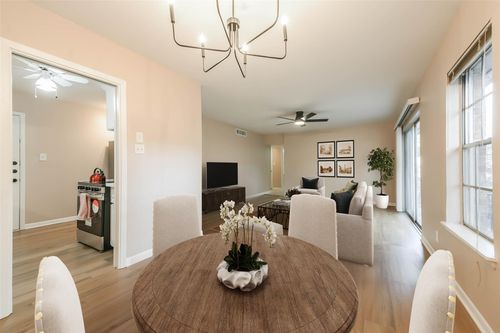 24-2824 Briarhurst Dr, Houston, TX, 77057-5332 | Card Image