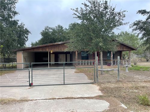 604 W Holland St, Falfurrias, TX, 78355-4507 | Card Image