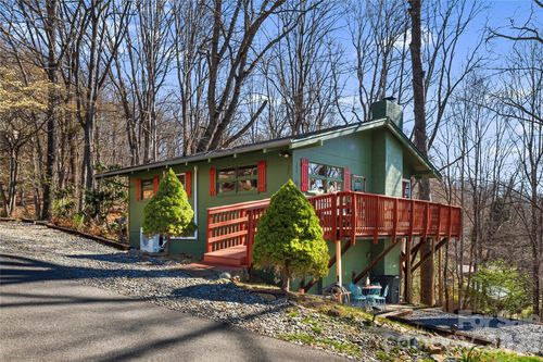 300 Francis Asbury Rd, Waynesville, NC, 28785-8940 | Card Image