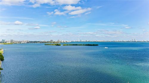 5d-770 Ne 69th St, Miami, FL, 33138-5757 | Card Image