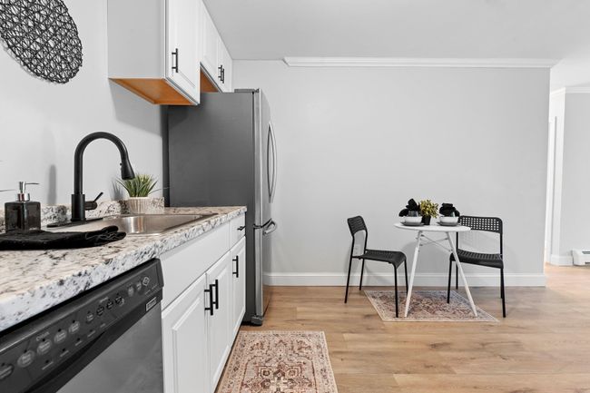 APT-2 - 14 Strawberry Bank Rd, Condo with 2 bedrooms, 1 bathrooms and null parking in Nashua NH | Image 5