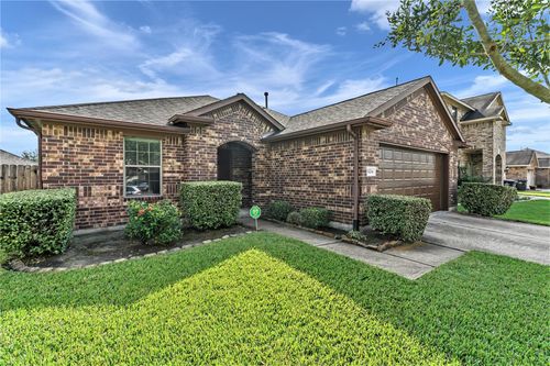 5224 La Rocco Way, Alvin, TX, 77511-4765 | Card Image