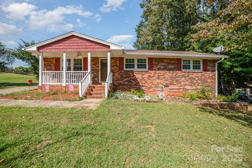 801 Windwood Dr, Gastonia, NC, 28056-1356 | Card Image