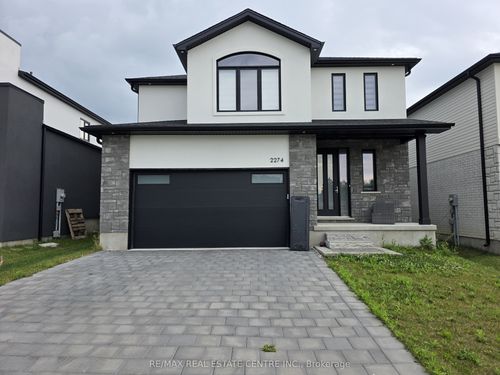2282 Wickerson Rd, London, ON, N6K0H6 | Card Image