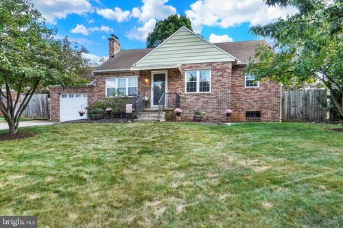 824 Rathton Rd, YORK, PA, 17403-3350 | Card Image