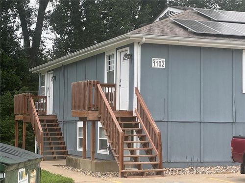 1102 N 4th St, Lansing, KS, 66043-1161 | Card Image