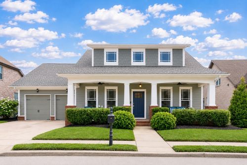 2017 Callaway Park Pl, Thompsons Station, TN, 37179-5407 | Card Image
