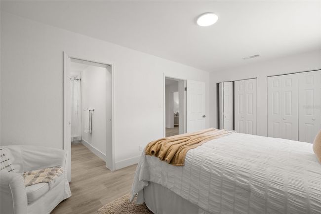 Master bedroom | Image 13