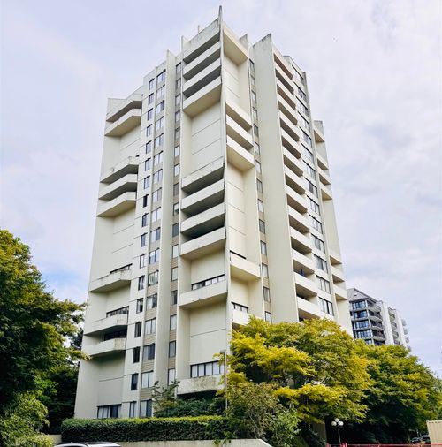 1704-4105 Maywood Street, Burnaby, BC, V5H4A3 | Card Image
