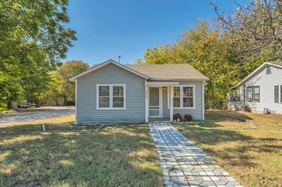 2201 Bolivar Street, House other with 2 bedrooms, 1 bathrooms and null parking in Denton TX | Image 1