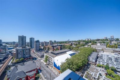 1601 - 618 Carnarvon St, Condo with 2 bedrooms, 2 bathrooms and 1 parking in New Westminster BC | Image 3