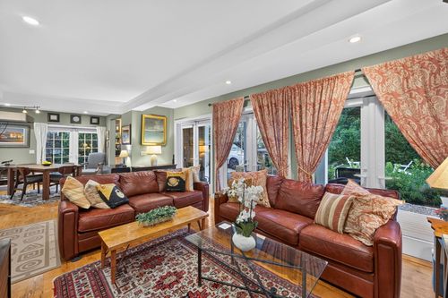 unit-1b-10 Snows Ln, Provincetown, MA, 02657-1209 | Card Image