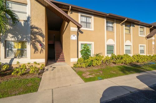 apt-2-220 Spring Dr, Merritt Island, FL, 32953-4013 | Card Image