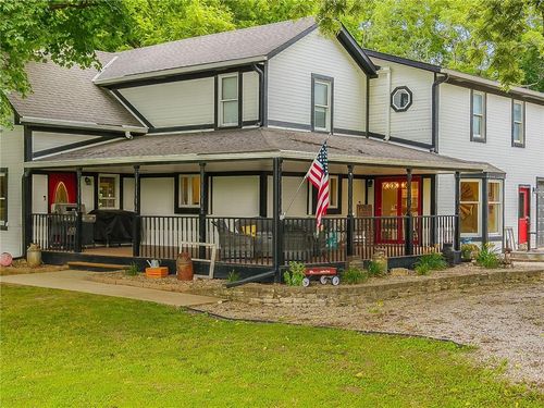 8602 E 227th St, Peculiar, MO, 64078-9134 | Card Image