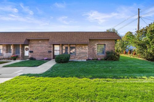 22731 Garfield Street, St Clair Shores, MI, 48082 | Card Image