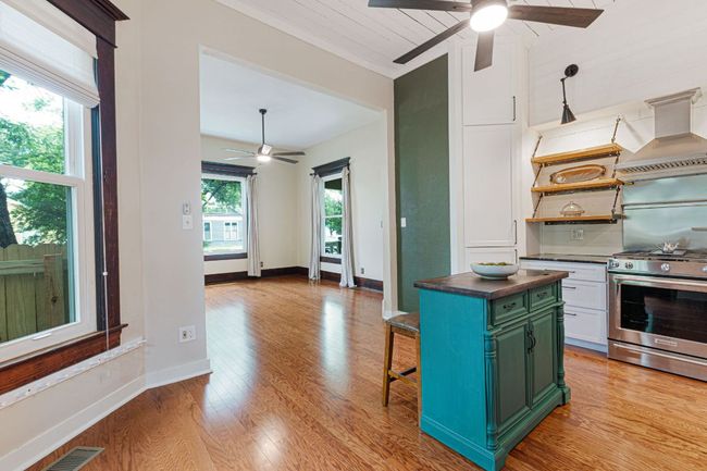 508 S Walnut St, House other with 4 bedrooms, 2 bathrooms and 6 parking in Lampasas TX | Image 13