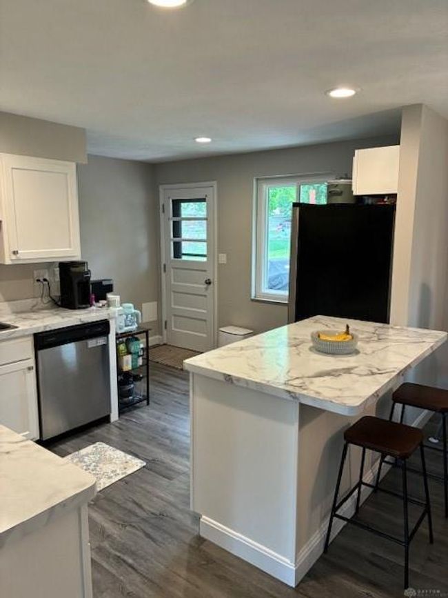 1017 Donson Dr, House other with 3 bedrooms, 2 bathrooms and null parking in Kettering OH | Image 11