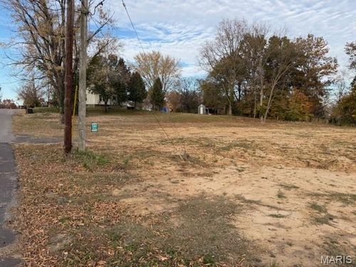 1000 N Middle Street, Cape Girardeau, MO, 63701 | Card Image