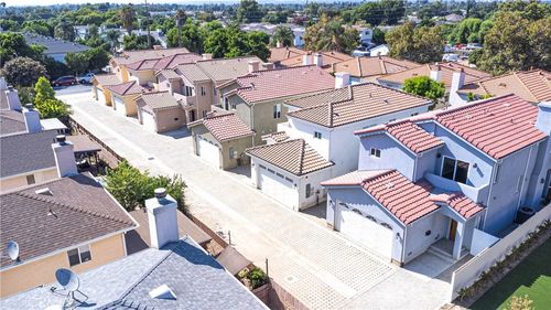6-9246 Cedros Ave, Panorama City, CA, 91402-1236 | Card Image