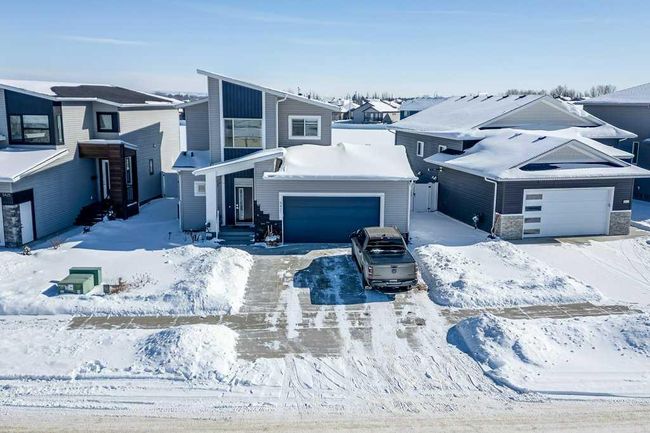 5421 Vista Trail, Home with 3 bedrooms, 2 bathrooms and 2 parking in Blackfalds AB | Image 39