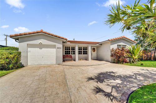 5509 Jefferson St, Hollywood, FL, 33021-7123 | Card Image
