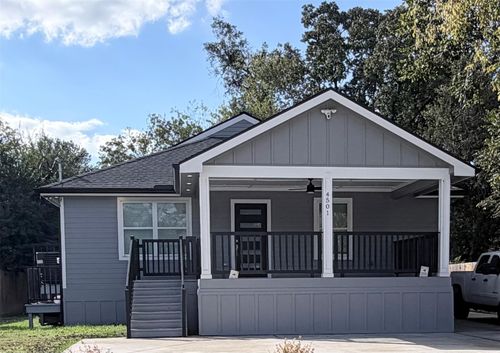 4501 Hirsch Rd, Houston, TX, 77026-2743 | Card Image