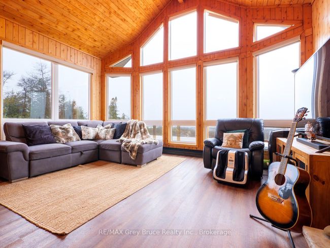 157 Zorra Dr, House other with 3 bedrooms, 2 bathrooms and 6 parking in Tobermory ON | Image 22