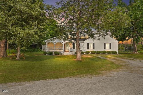 784 Crawford Rd, Coats, NC, 27521-9792 | Card Image
