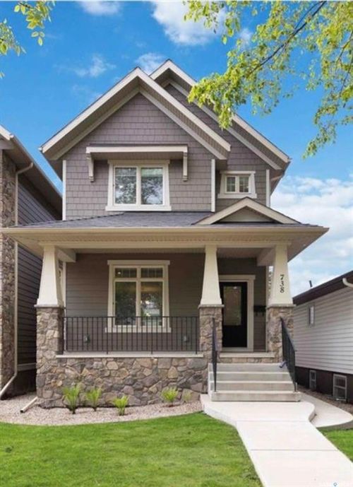 738 4th Street E, Saskatoon, SK, S7H1K2 | Card Image