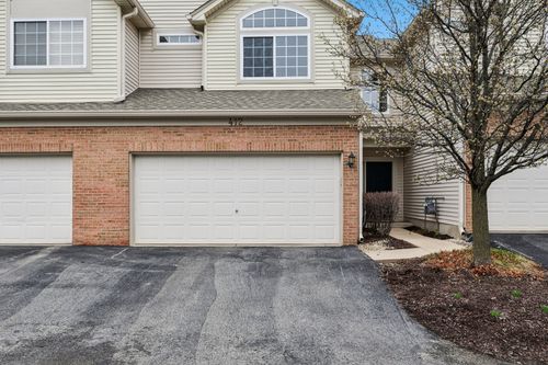 412 Jamestown Ct, Aurora, IL, 60502-6473 | Card Image