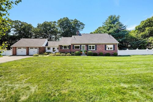 128 Crane Ave, Westfield, MA, 01085-4210 | Card Image