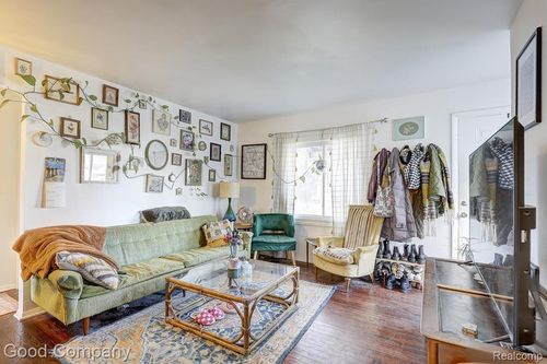 26644 Lorenz St, Madison Heights, MI, 48071-3708 | Card Image