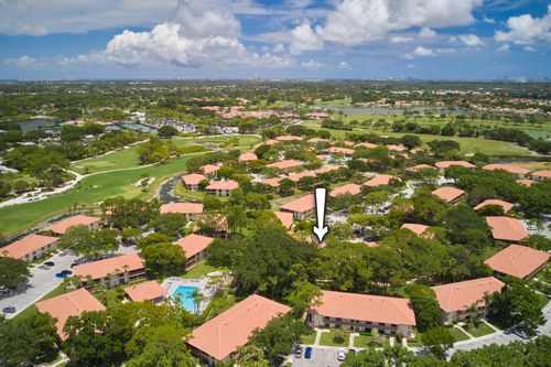 563 Brackenwood Pl, Palm Beach Gardens, FL, 33418-9061 | Card Image