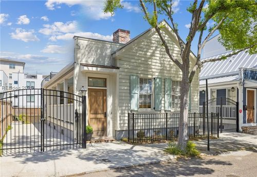 22 Sheppard St, Charleston, SC, 29403-5060 | Card Image