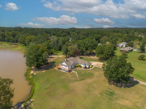 1190 Dogwood Ln, Austin, AR, 72007-9202 | Card Image