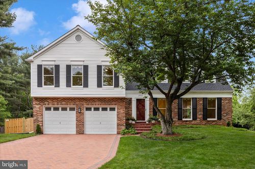 2433 Henslowe Dr, ROCKVILLE, MD, 20854-6179 | Card Image
