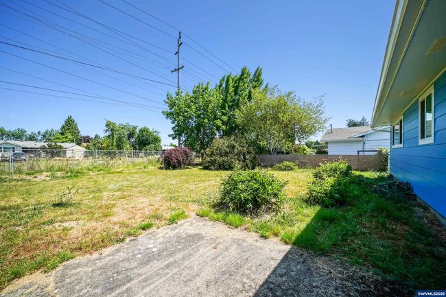 1679 Mistwood Dr Ne, House other with 3 bedrooms, 2 bathrooms and null parking in Keizer OR | Image 30