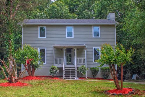 3858 Trenton Dr, Snellville, GA, 30039-8015 | Card Image