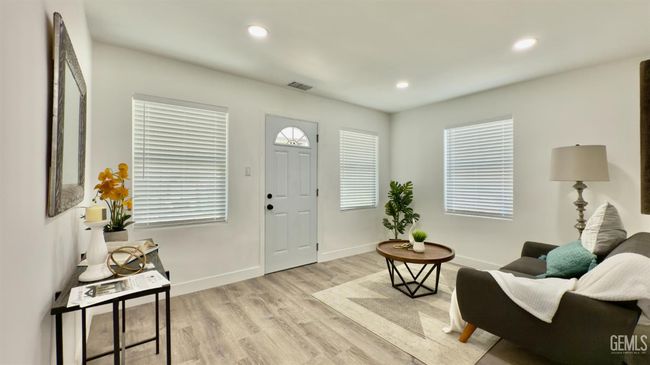 2340 Thomas St, House other with 1 bedrooms, 1 bathrooms and null parking in Los Angeles CA | Image 8