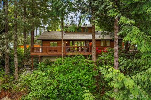 360 Kingsway W, Bremerton, WA, 98312-8515 | Card Image