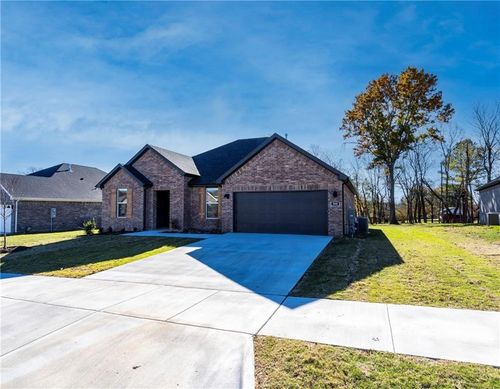 300 N Yona Ln, Farmington, AR, 72730 | Card Image