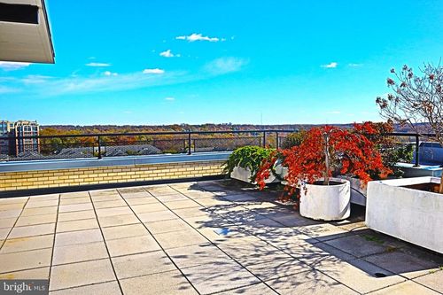 1704-10401 Grosvenor Pl, ROCKVILLE, MD, 20852-4644 | Card Image