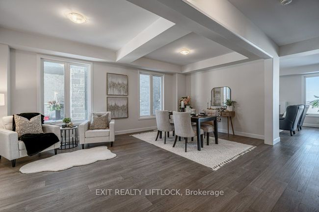 715 Latimer Way, House other with 4 bedrooms, 4 bathrooms and 2 parking in Peterborough ON | Image 5