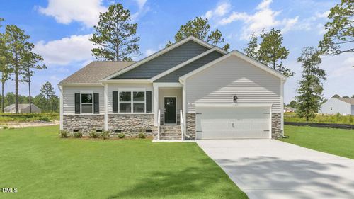 3120 Platinum Cir, West End, NC, 27376-8080 | Card Image