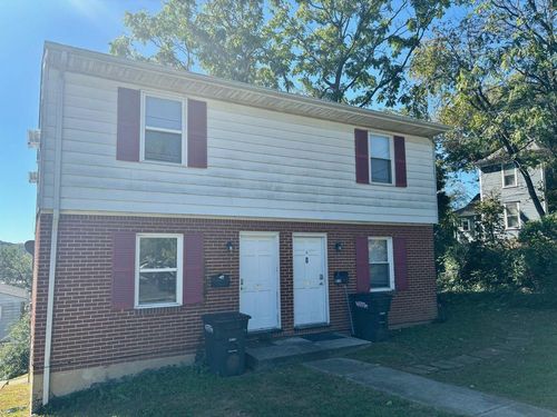 337 Cedar Ave, Vinton, VA, 24179-3203 | Card Image