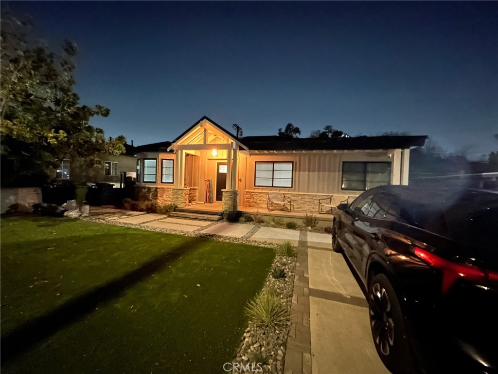 Residential Lease in Los Angeles 3