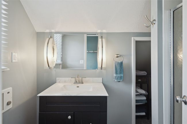 304 Eastside Lane, House other with 3 bedrooms, 2 bathrooms and null parking in Montezuma IA | Image 25