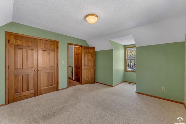 4004 Vintage Ct, Condo with 3 bedrooms, 2 bathrooms and null parking in Lawrence KS | Image 28
